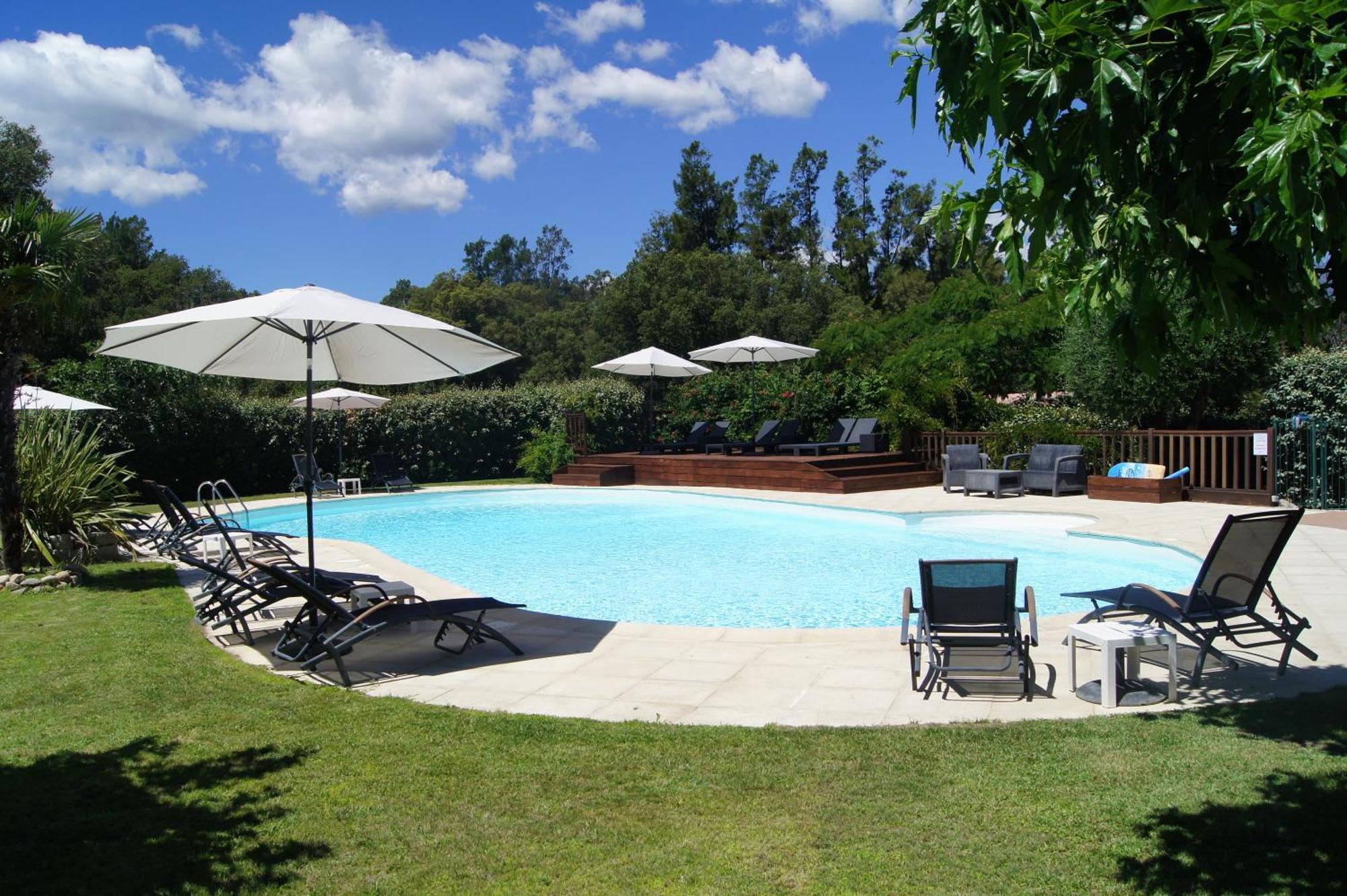Residence Les Jardins De Sainte-Lucie "Piscine Chauffee" Dış mekan fotoğraf