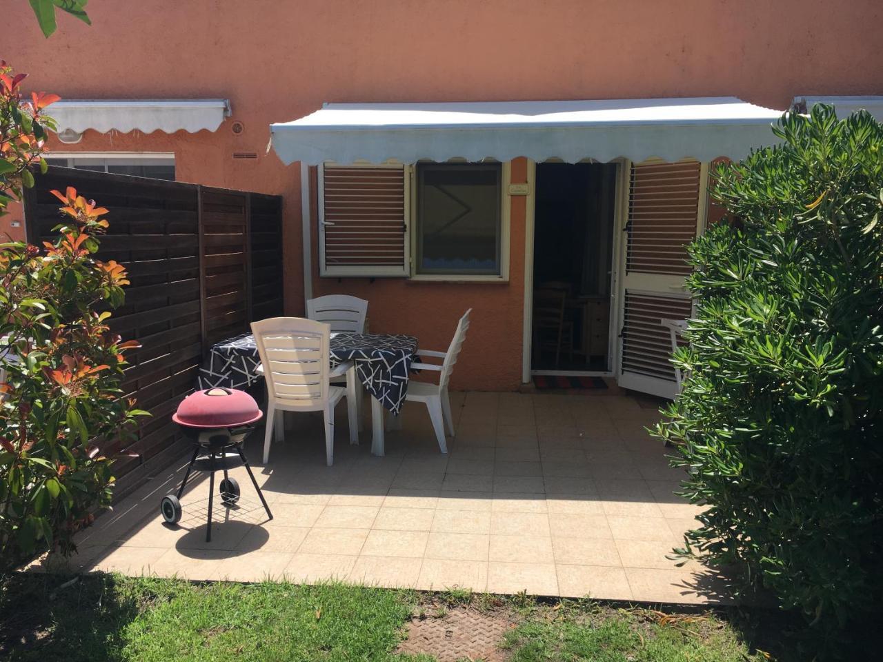 Residence Les Jardins De Sainte-Lucie "Piscine Chauffee" Dış mekan fotoğraf